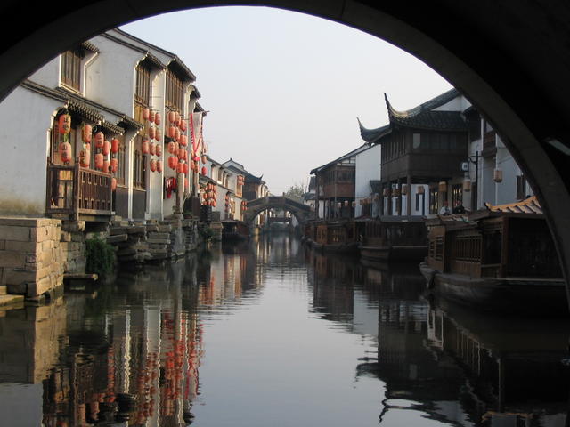 Suzhou West Gate Lake-ancient houses