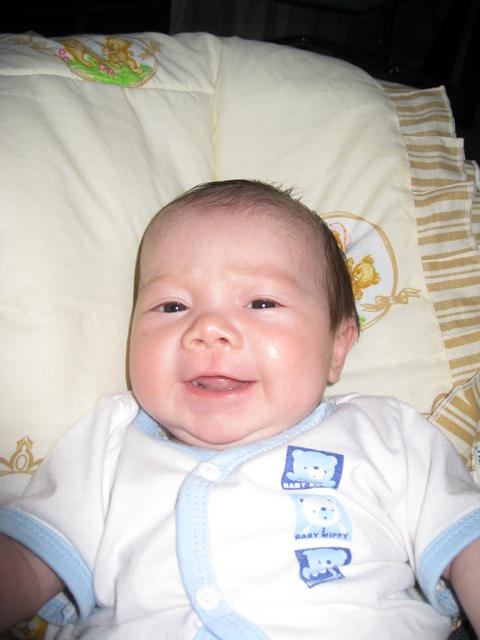 All smile for mommy